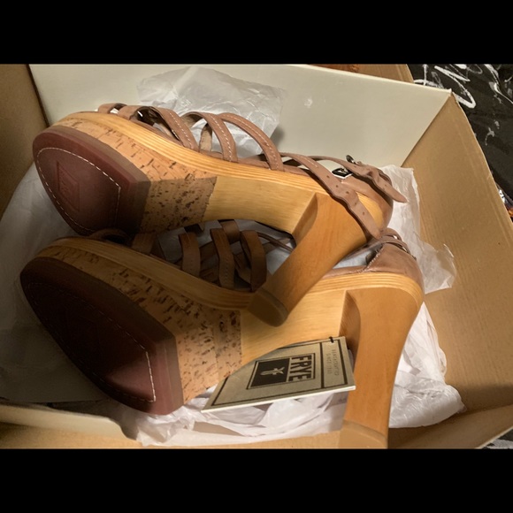 Frye Sandals - Picture 3 of 3